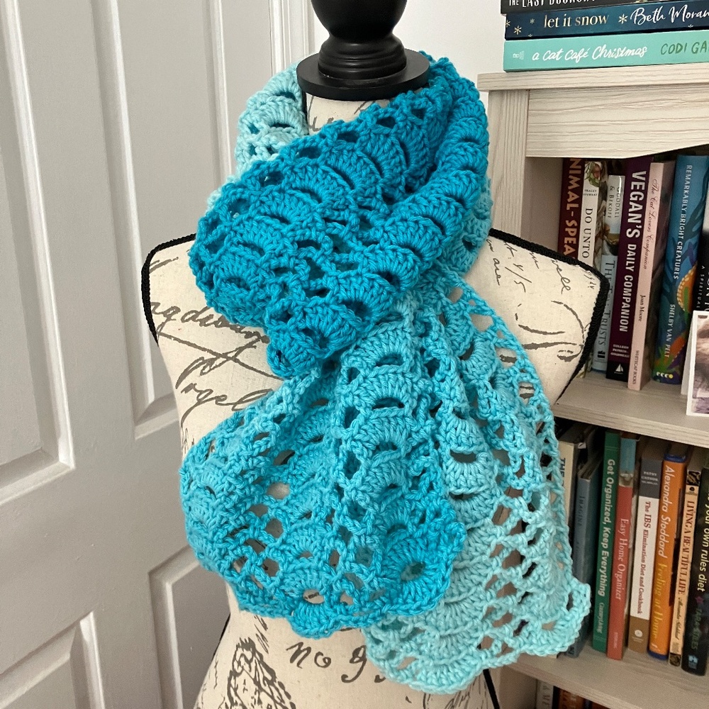 🦋 Handmade Crocheted Ombre Scarf/Shawl NWOT